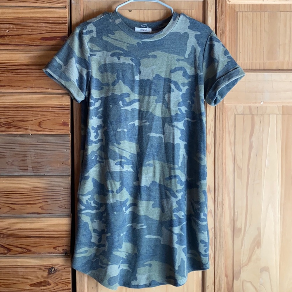 Camo dress with pockets